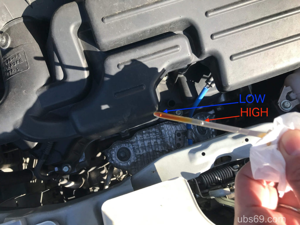 エンジンオイルの点検